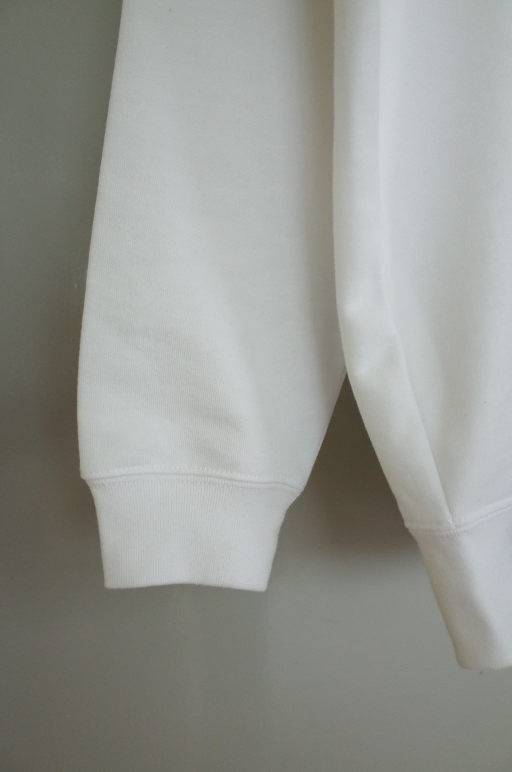 L【fruit parfait】スウェット white&Black
