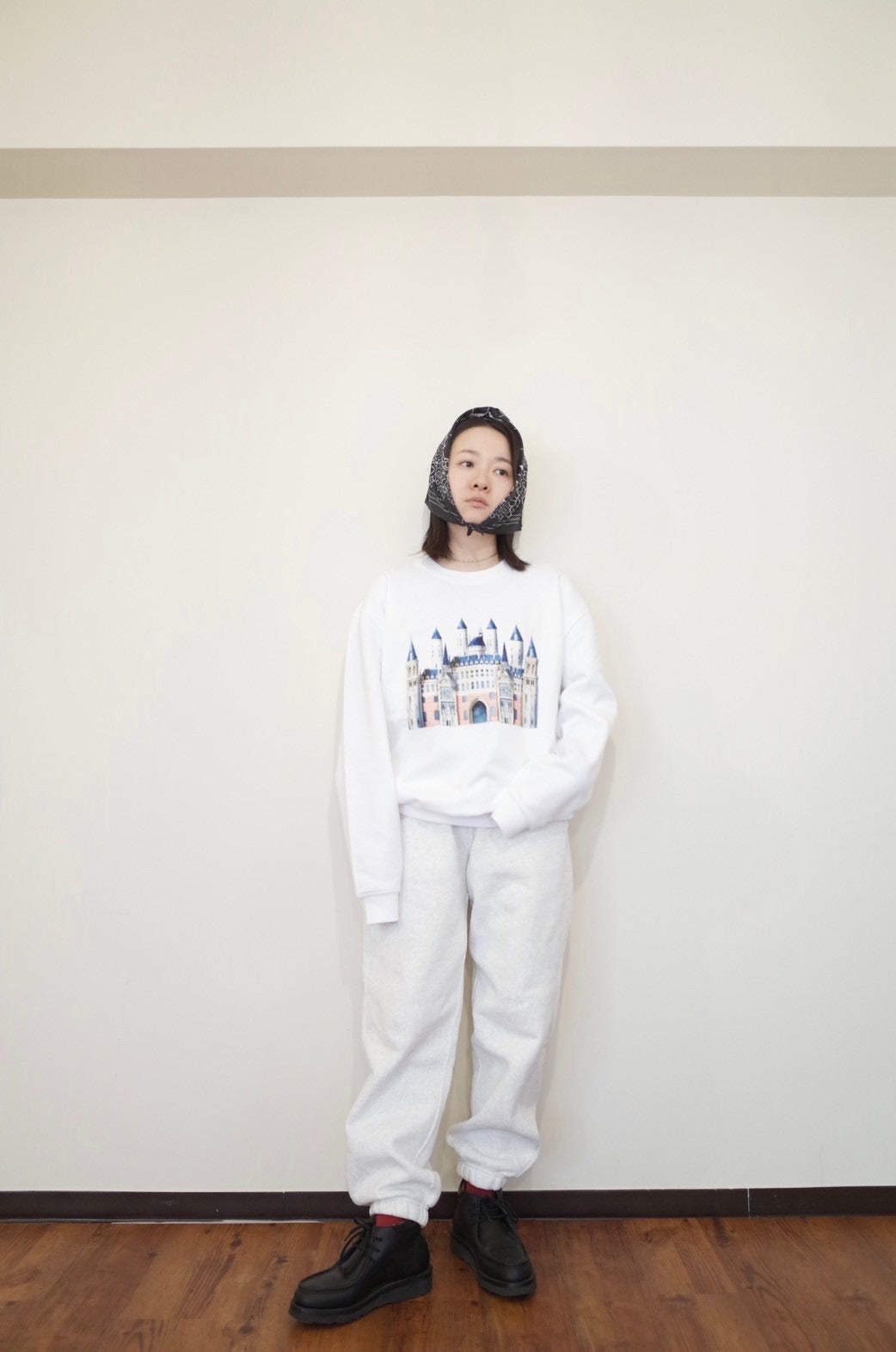 スウェット【castle】white&Black