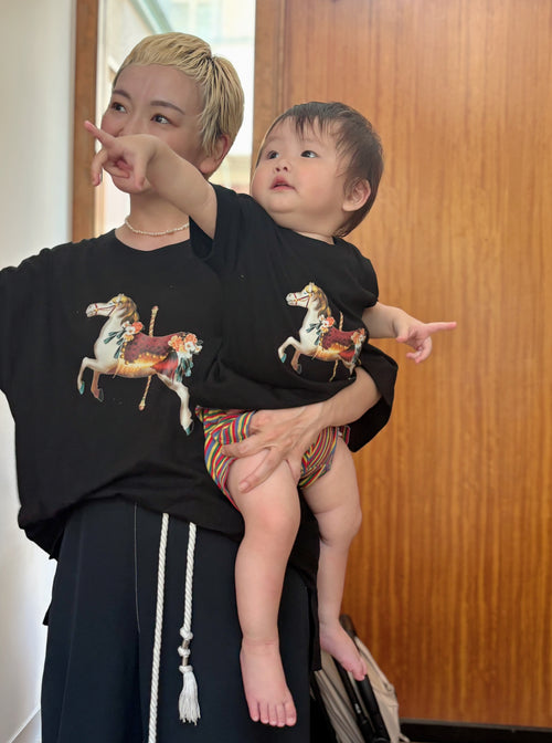 00 NEW キッズTシャツ【Petite Go-Round/木馬】100