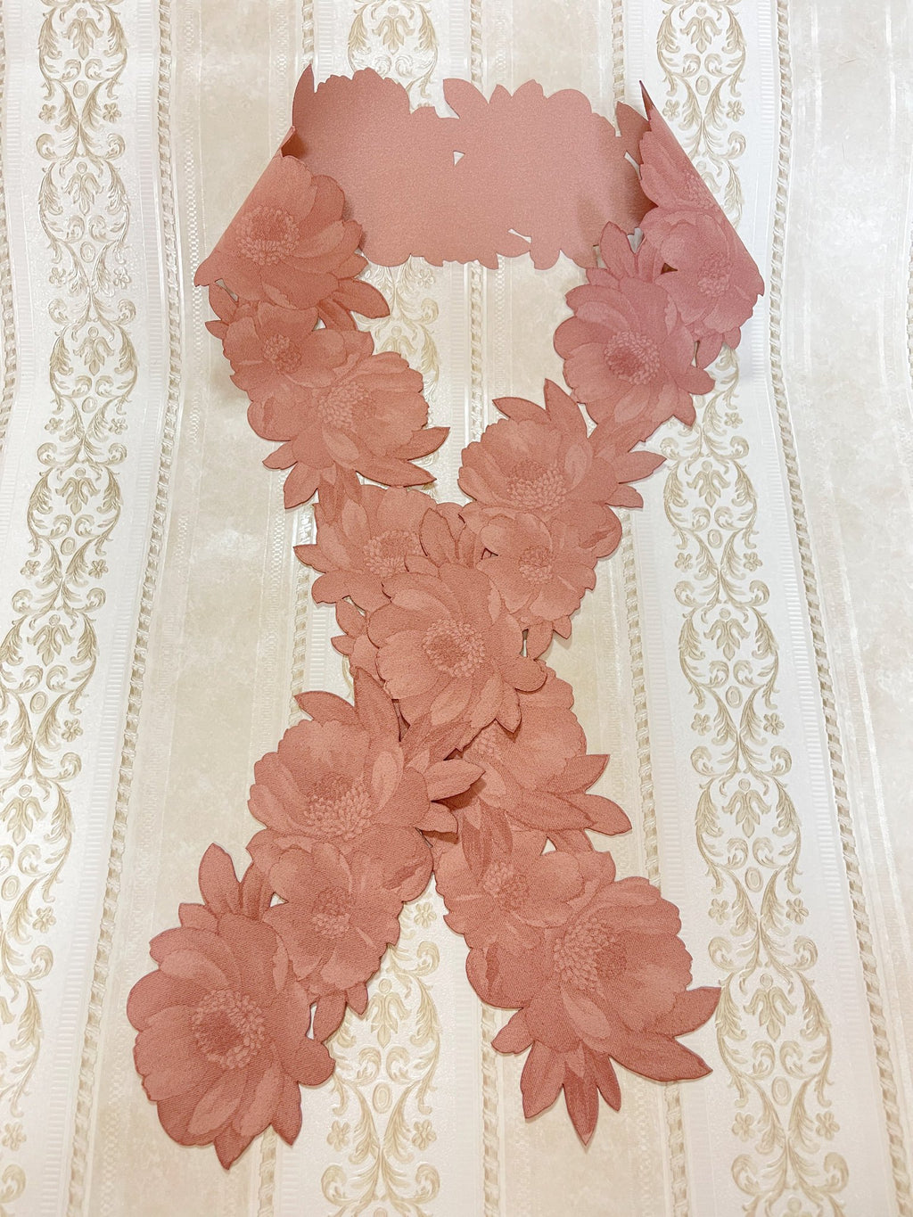 7.  カットワーク飾り衿【牡丹】120cm
